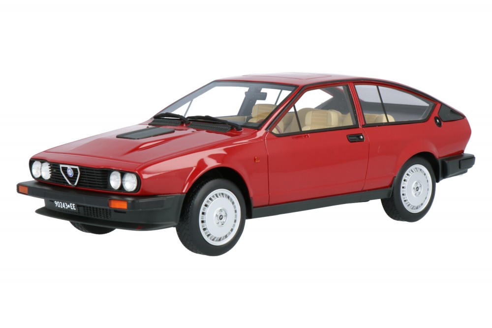 Alfa-Romeo-GTV6-2.5-LM110B_13153794336274521Alfa-Romeo-GTV6-2.5-LM110B_Houseofmodelcars_.jpg