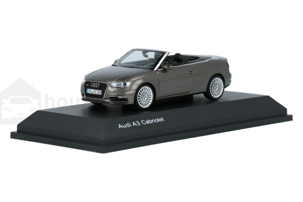 Audi-A3-Cabriolet-501.13.033.23_13152160000020403-HerpaAudi-A3-Cabriolet-501.13.033.23_Houseofmodelcars_.jpg