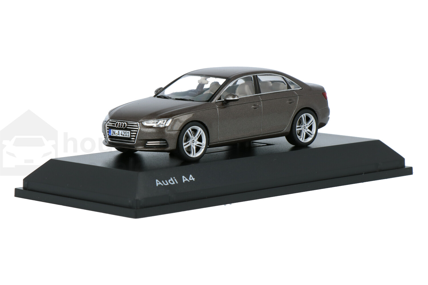 Audi-A4-501.15.041.33_13152160000039832-SparkAudi-A4-501.15.041.33_Houseofmodelcars_.jpg