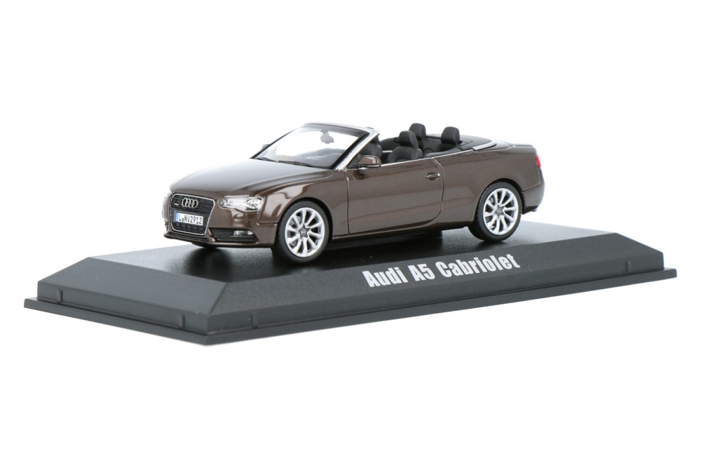 Audi-A5-Cabriolet-830110_13153551098301106-Norev_Houseofmodelcars_.jpg