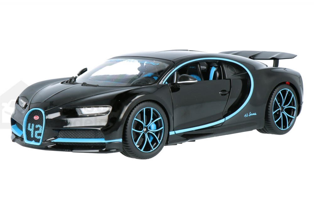 Bugatti-Chiron-18-11040BK_13158719247482594-BburagoBugatti-Chiron-18-11040BK_Houseofmodelcars_.jpg