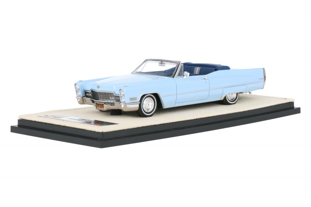 Cadillac-Deville-Convertible-STM68703_1315STM68703Cadillac-Deville-Convertible-STM68703_Houseofmodelcars_.jpg