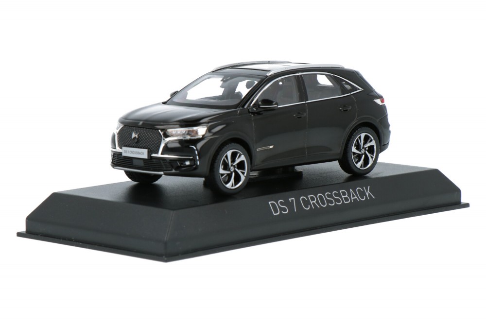 DS-7-Crossback-170014_13153551091700142DS-7-Crossback-170014_Houseofmodelcars_.jpg