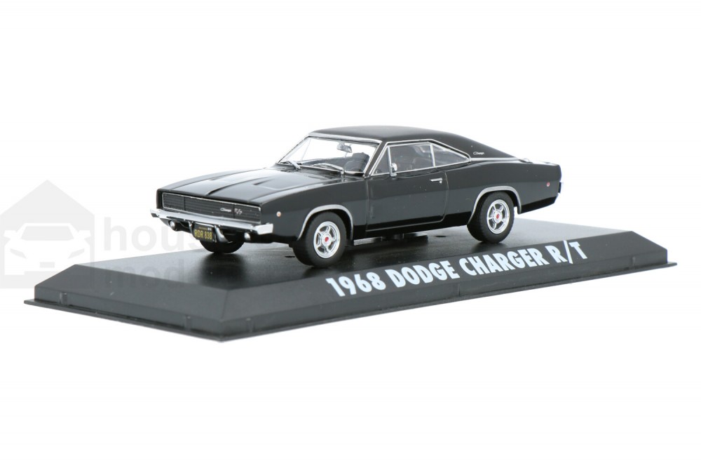 Dodge-Charger-R-T-86432_1315812982020521-Greenlight_Houseofmodelcars_.jpg