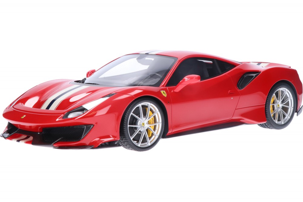 Ferrari-488-Pista-BBR1213A1_13158054320813118Ferrari-488-Pista-BBR1213A1_Houseofmodelcars_.jpg