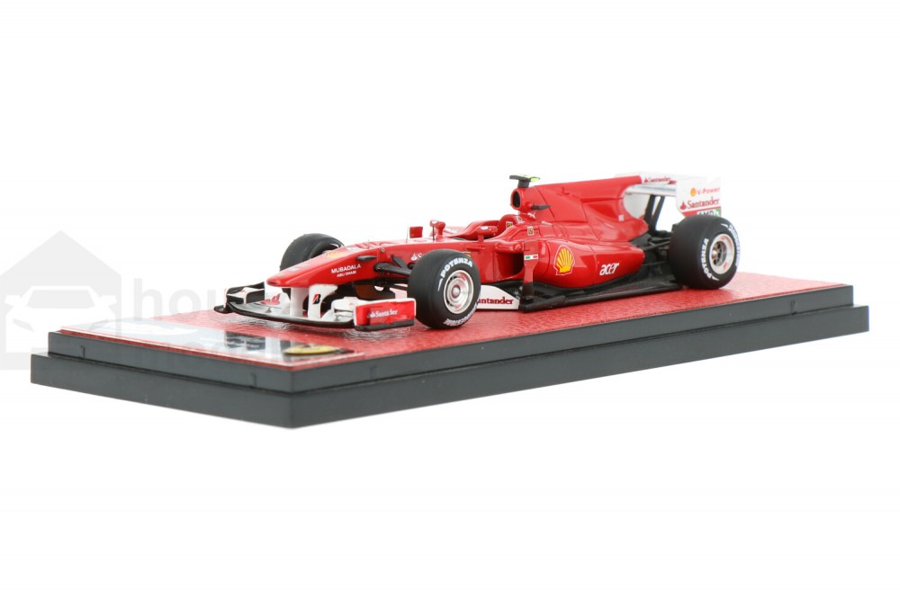 Ferrari-F10-Alonso-BBRC50A2_13157445902889897-BBR_Houseofmodelcars_.jpg