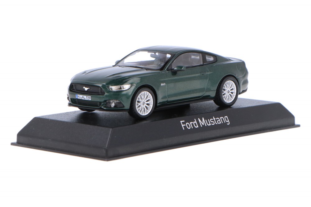 Ford-Mustang-270558_13153551092705580Ford-Mustang-270558_Houseofmodelcars_.jpg