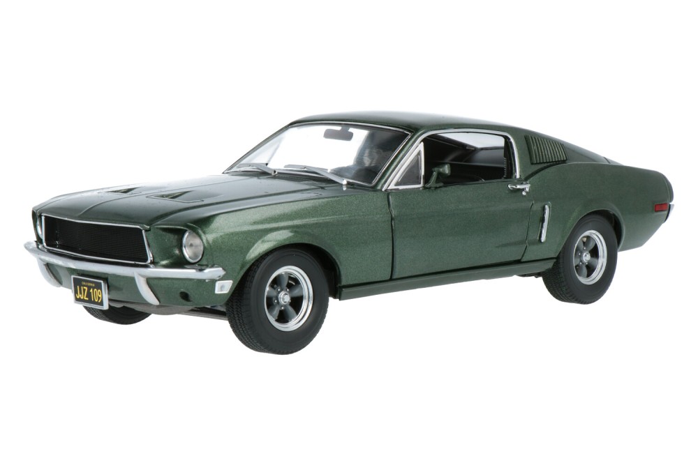 Ford-Mustang-GT-12822_1315810166013772Ford-Mustang-GT-12822_Houseofmodelcars_.jpg