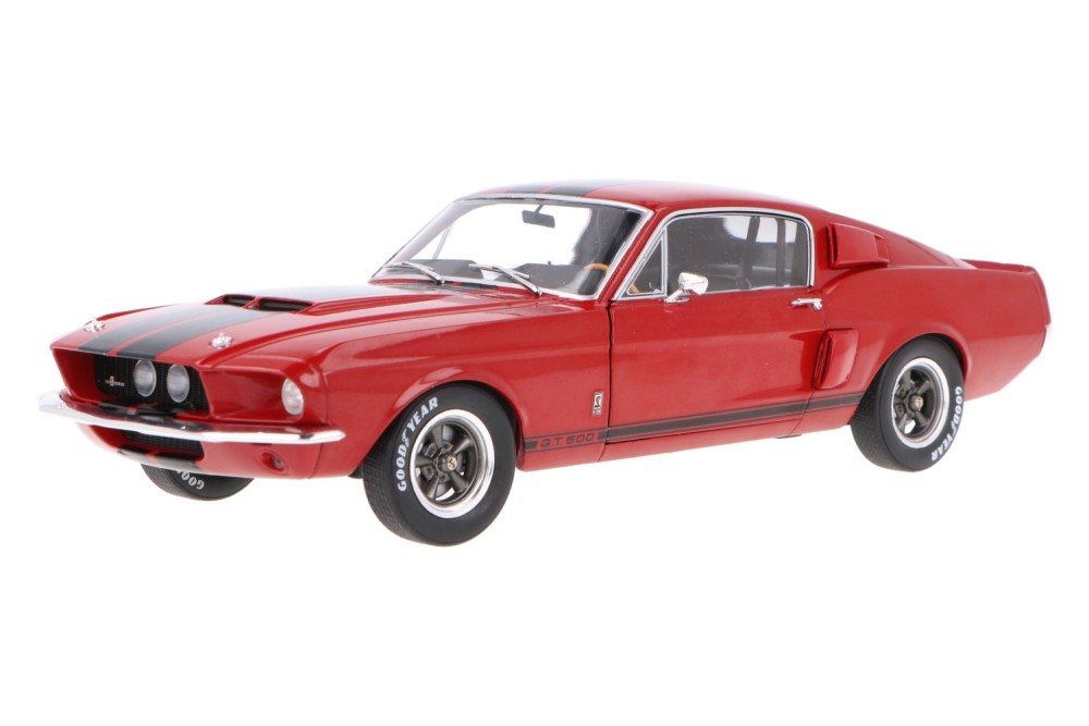 Ford-Mustang-Shelby-S1802909_13153663506023453Frank PendersFord-Mustang-Shelby-S1802909_Houseofmodelcars_.jpg