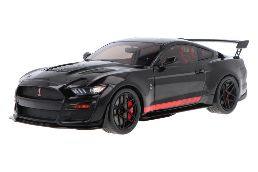 Ford-Shelby-GT500-S1805909_13153663506020155Frank PendersFord-Shelby-GT500-S1805909_Houseofmodelcars_.jpg