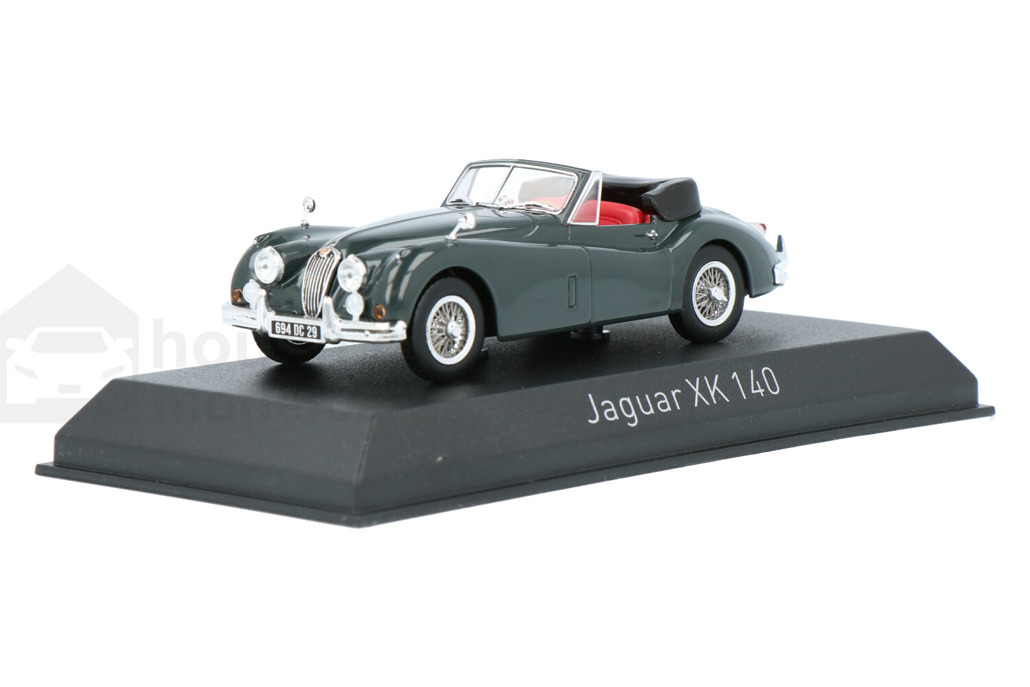 Jaguar-XK140-Cabriolet-270032_13153551092700325-NorevJaguar-XK140-Cabriolet-270032_Houseofmodelcars_.jpg
