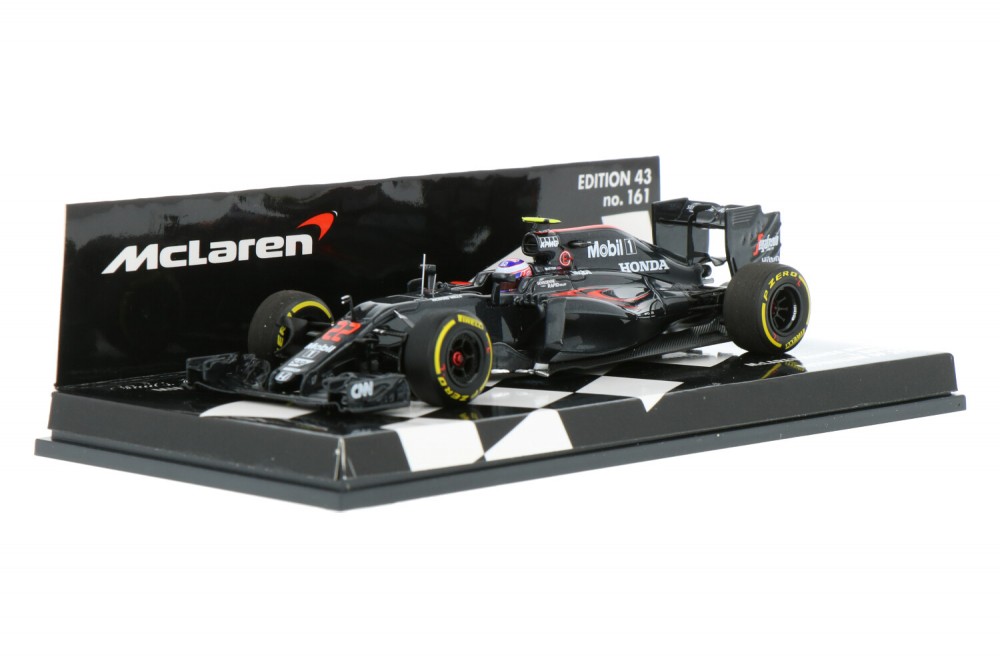 McLaren-Honda-MP4-31-537164322_33154012138136854-Minichamps-_Houseofmodelcars_.jpg