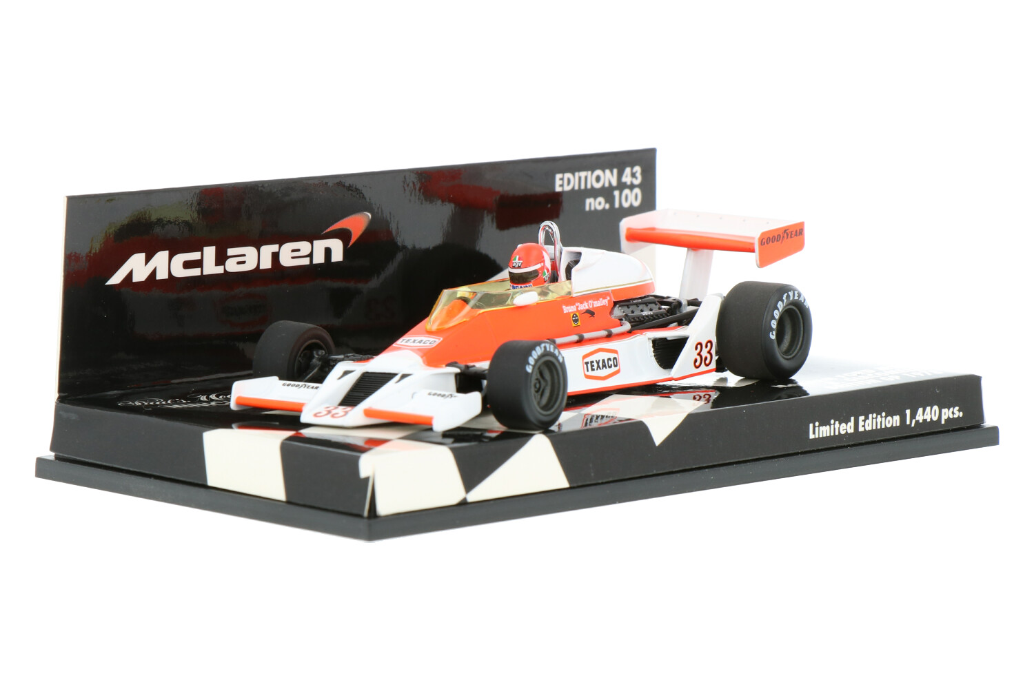 McLaren-M26-530784333_33154012138071520-Minichamps_Houseofmodelcars_.jpg