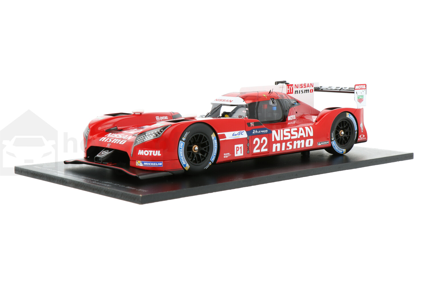 Nissan GT-R LM Nismo - Modelauto schaal 1:18