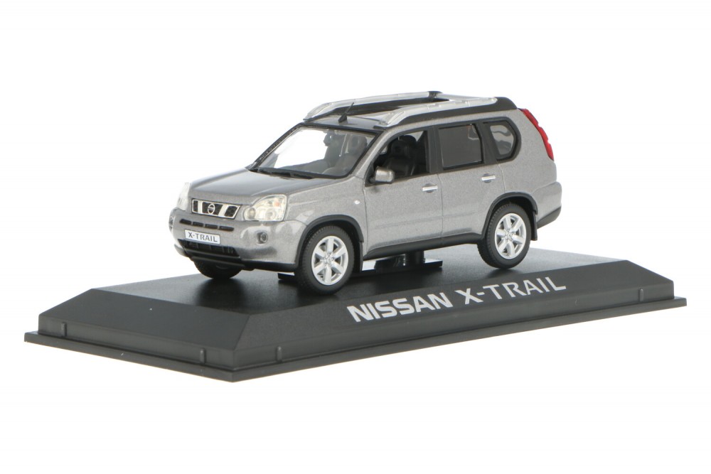Nissan-X-Trail-420112_13153551094201127Nissan-X-Trail-420112_Houseofmodelcars_.jpg