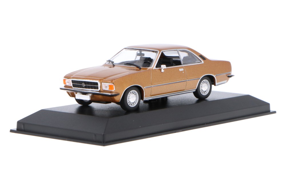 Opel-Rekord-D-Coupe-940044020_13154012138762206Frank PendersOpel-Rekord-D-Coupe-940044020_Houseofmodelcars_.jpg