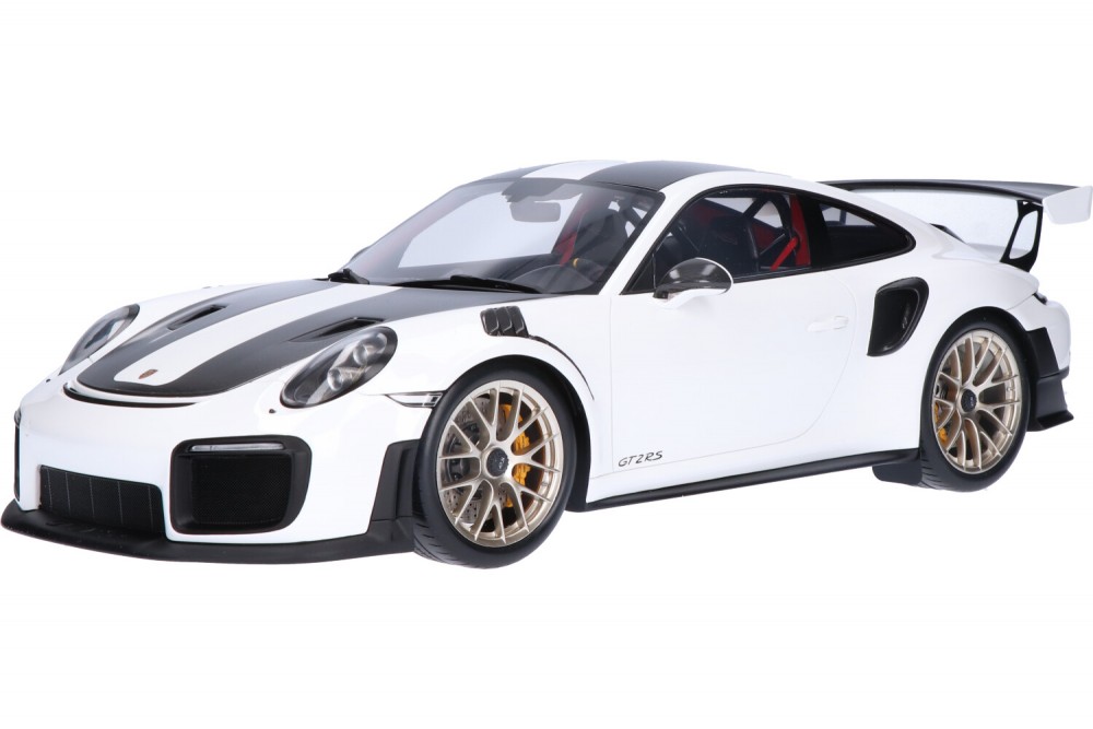 Porsche-911-GT2-RS-Weissach-Package-12S022_13159580006330222Porsche-911-GT2-RS-Weissach-Package-12S022_Houseofmodelcars_.jpg