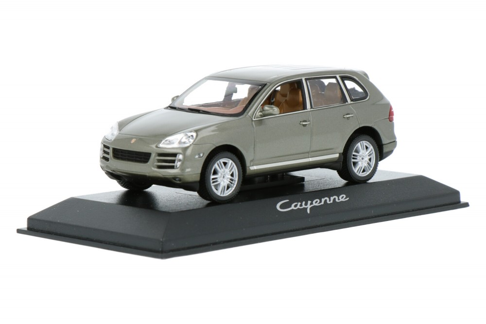 Porsche-Cayenne-WAP02061317_1315WAP02061317-Minichamps_Houseofmodelcars_.jpg