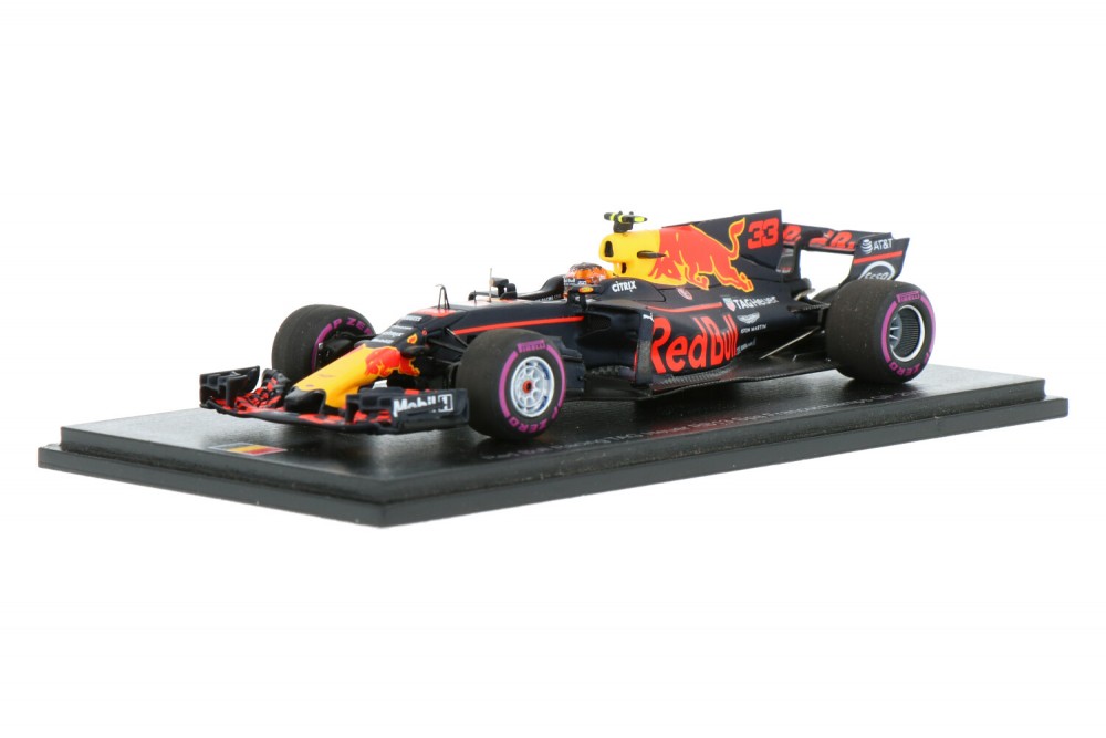Red-Bull-Racing-TAG-Heuer-RB13-AM33SP8_63159580006534743-Spark-Red-Bull-Racing-TAG-Heuer-RB13-AM33SP8_Houseofmodelcars_.jpg