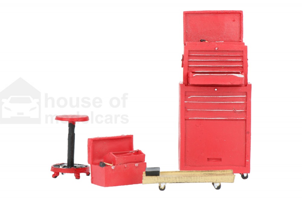 Tire-Brigade-Shop-Red-#4-Piece-Tool-Set-189_10874932001899-MotorheadTire-Brigade-Shop-Red-#4-Piece-Tool-Set-189_Houseofmodelcars_.jpg